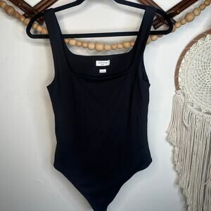 Contour Aritzia Black Bodysuit